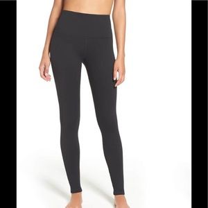 New Zella Live In High Waist Leggings - Medium